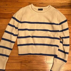 GAP XS knit sweater NWOT
